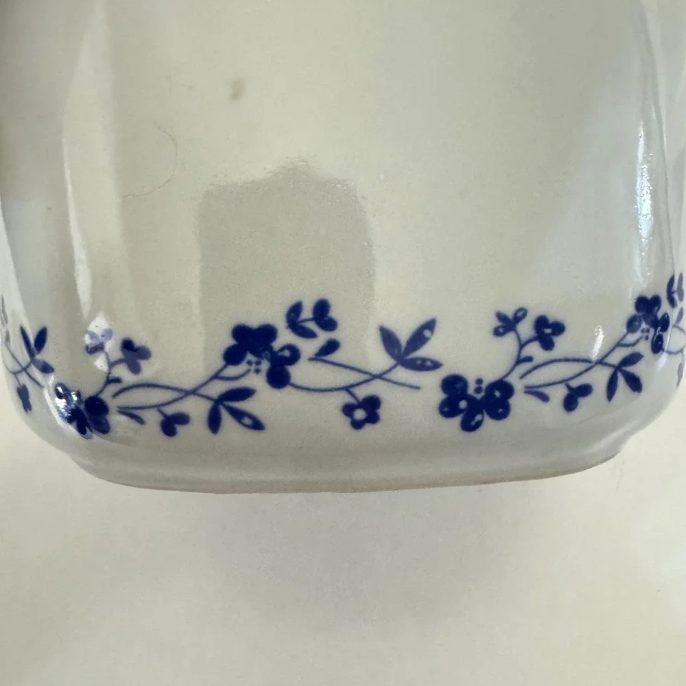 VTG 80s Lillian Vernon‎ Grandma's Treats Ceramic Jar Blue Floral Lid